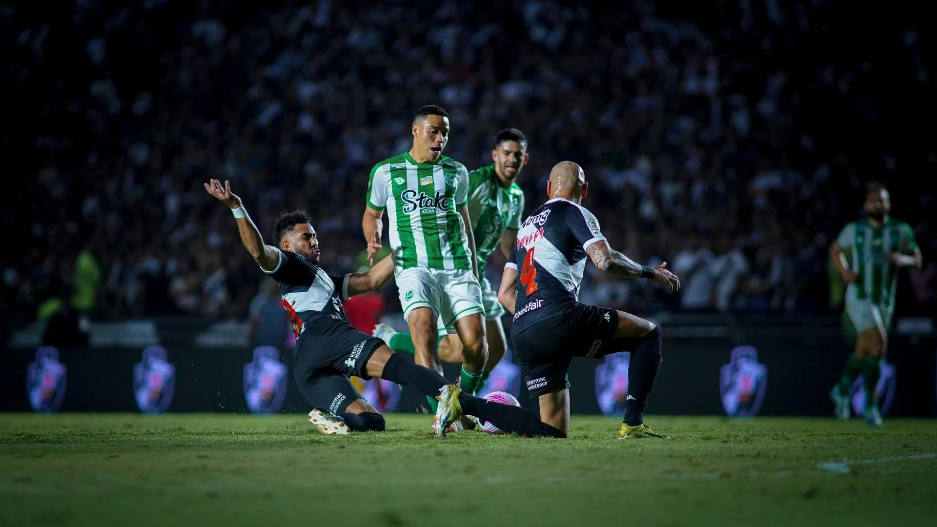 Vasco empata com Juventude no Brasileirão em retorno a São Januário