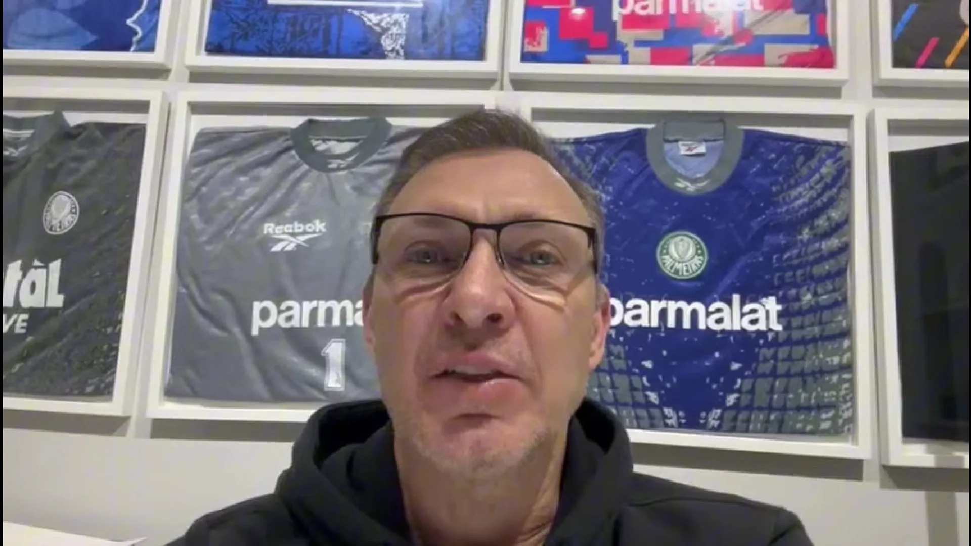 Velloso indica jogador gringo à seleção brasileira: “Tá faltando”