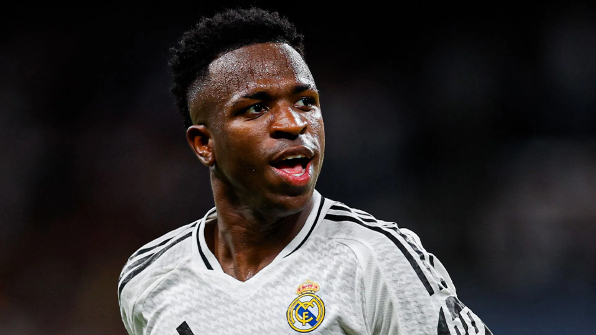 Craque Neto prevê Vinícius Júnior deixando o Real Madrid e crava destino: “Quer apostar?”