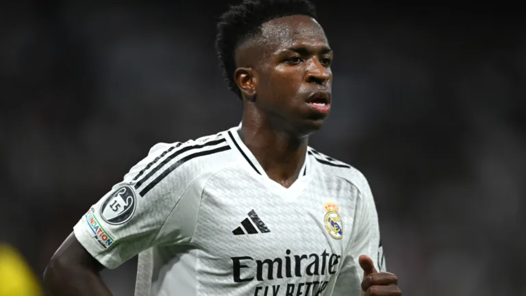 Nilson Cesar se revolta com Bola de Ouro não dada a Vinícius Júnior 