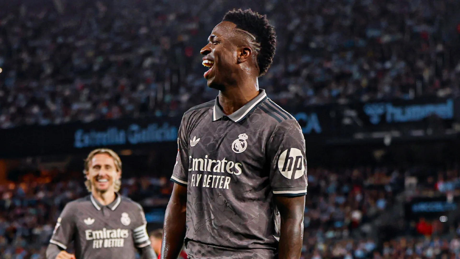 Jornal crava prêmio da Bola de Ouro para Vinícius Júnior, do Real Madrid: “Em oito dias”