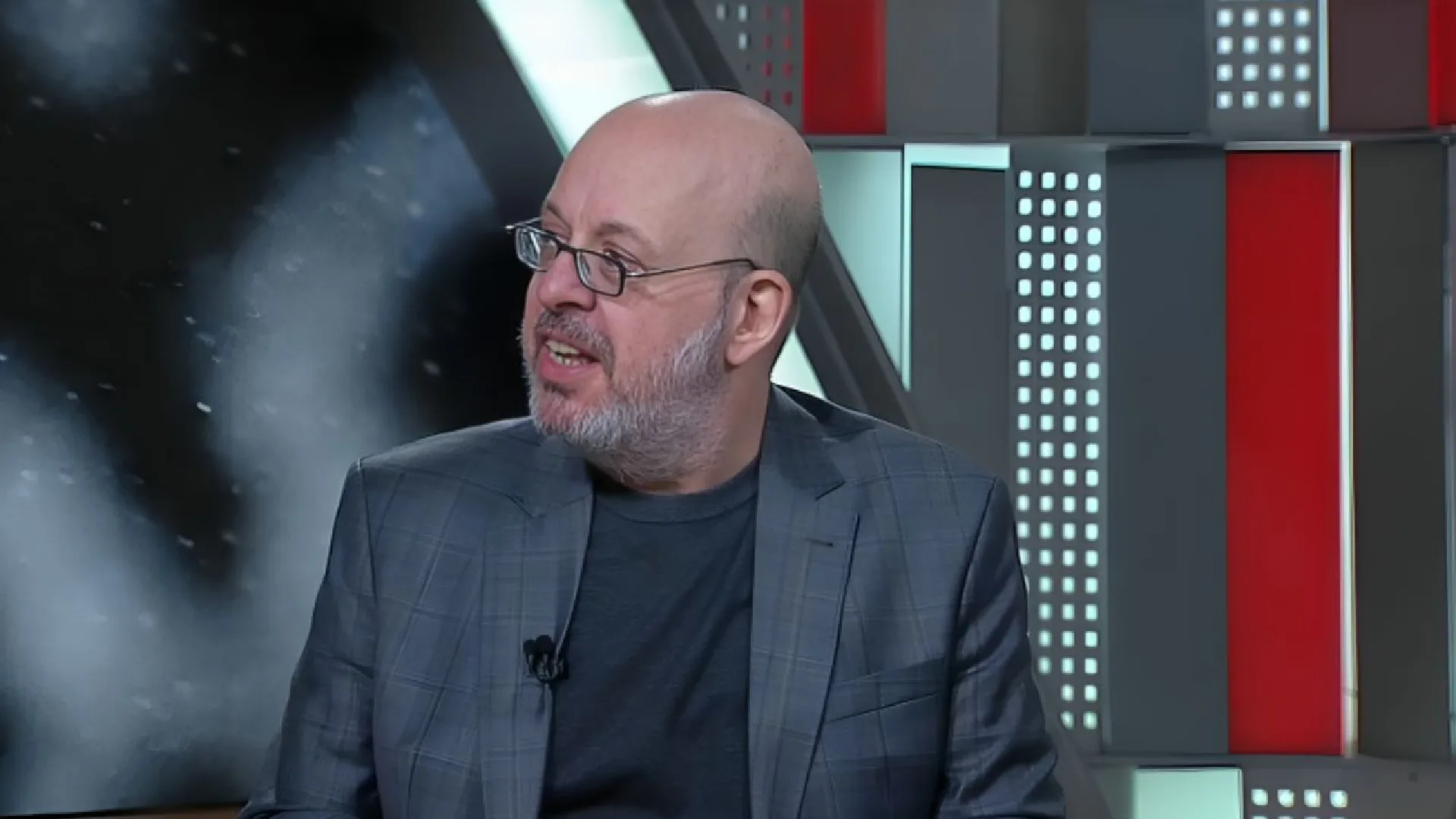 Vitor Birner surpreende ao defender técnico criticado: “Excelente”