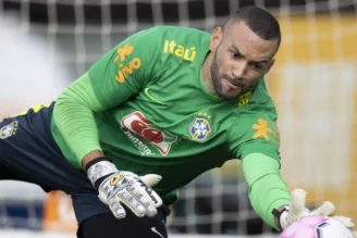 Weverton, em treino da seleção brasileira