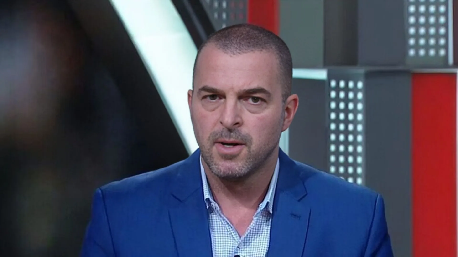 Zé Elias banca time prejudicado no futebol brasileiro: “Tem que anular”