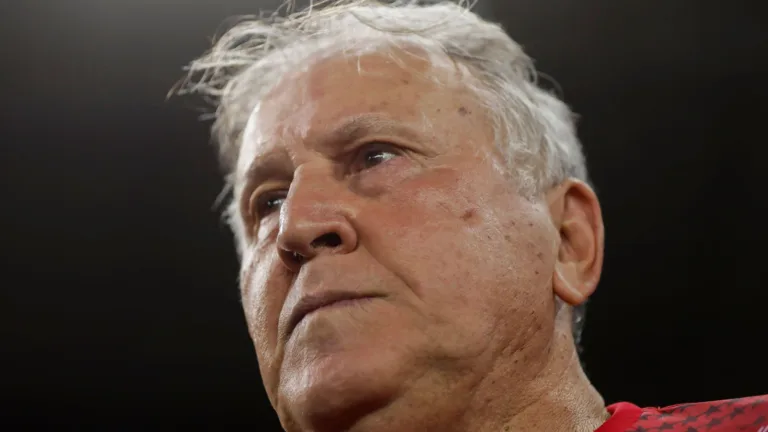 Zico faz revelação sobre fato na carreira: “Não queria”