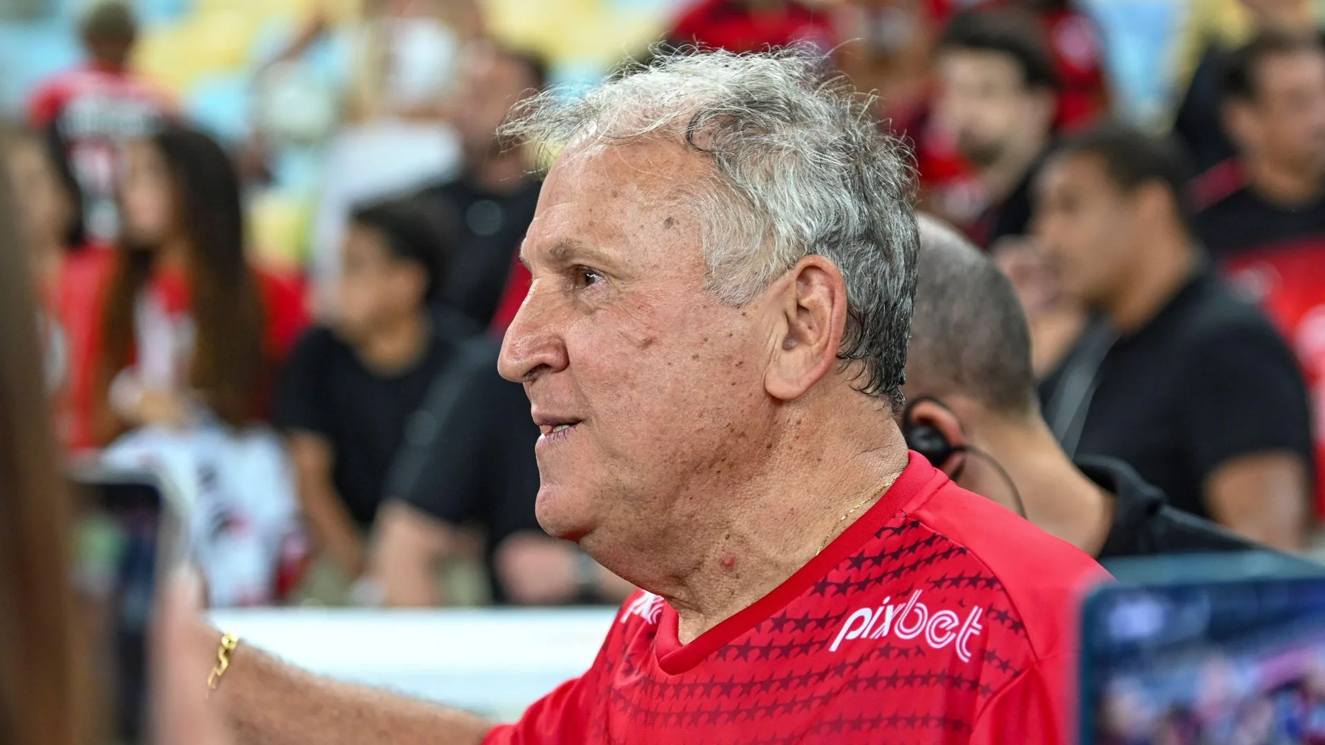 Zico revela atitude com Filipe Luís no Flamengo e banca status