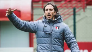 Craque Neto avalia desempenho de Zubeldía no São Paulo: “Perdeu o gás”