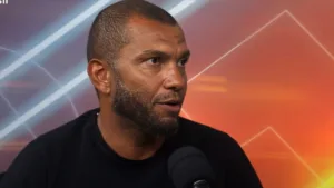 Amoroso banca campeão do Brasileirão entre Palmeiras x Botafogo: “Não deixa escapar”