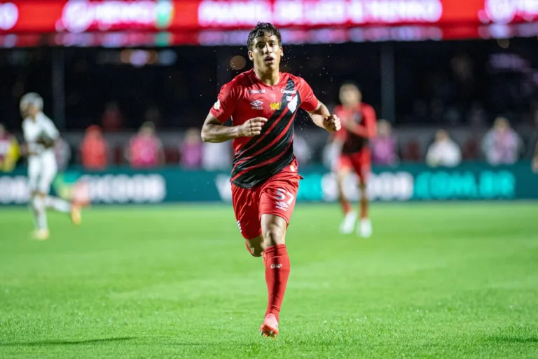 Palpite: Athletico Paranaense x Atlético-GO – Brasileirão – 20 de novembro de 2024