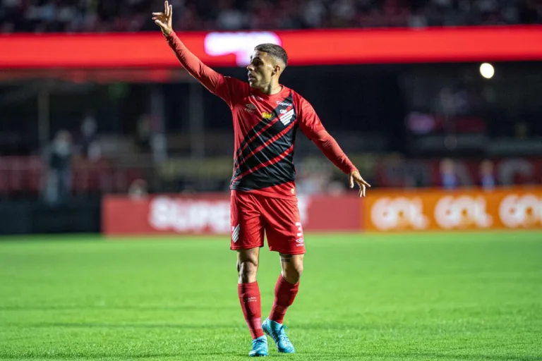 Palpite: Athletico Paranaense x Atlético-MG – Brasileirão – 16 de novembro de 2024