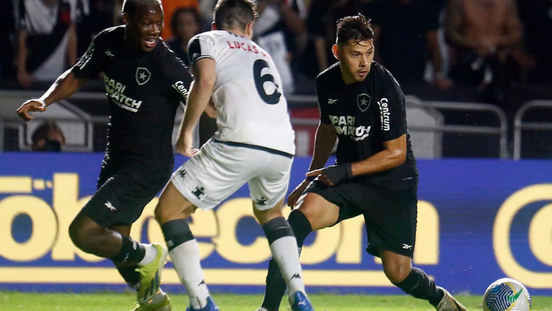 Botafogo x Vasco: onde assistir ao clássico do Brasileirão Série A