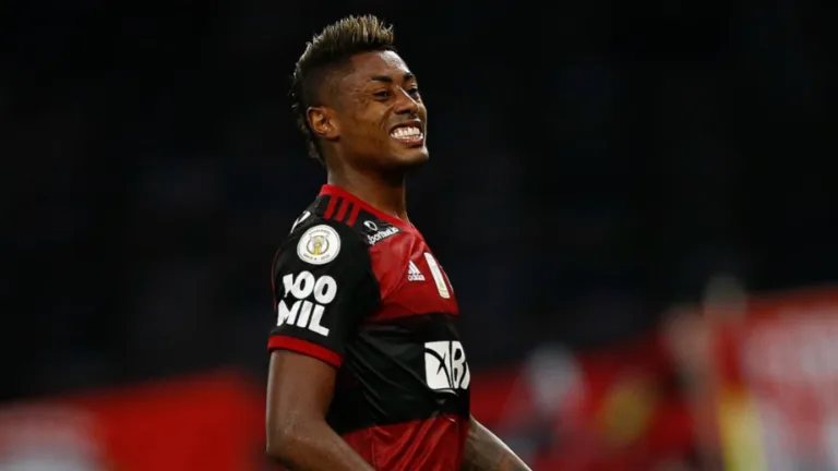 Kajuru faz revelação sobre Bruno Henrique, do Flamengo, e antecipa “escândalo”: “Outros da seleção”