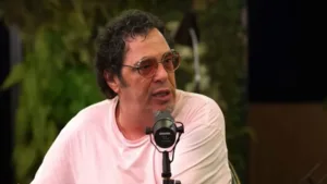 Casagrande elege “presa fácil” que pode sofrer no Brasileirão: “Tem que se mexer”