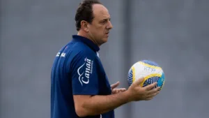 Ceni surpreende na escalação do Bahia hoje; veja o provável time