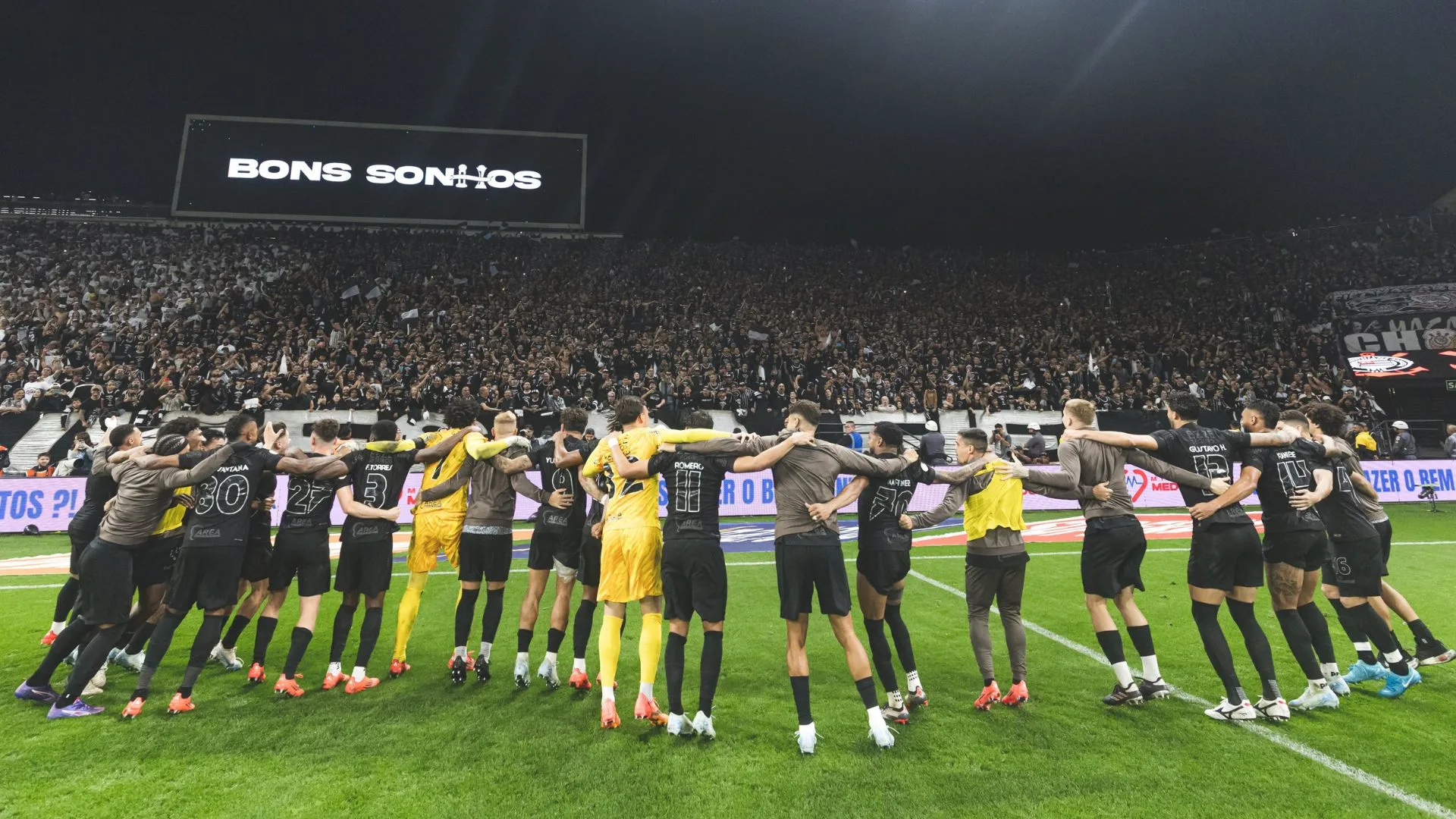 Benja descarta Garro e elege os dois melhores do Corinthians em 2024