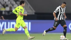 Craque Neto banca campeão do Brasileirão em Palmeiras x Botafogo