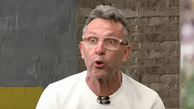 Craque Neto cita torcida que impressiona no futebol: “Incrível”