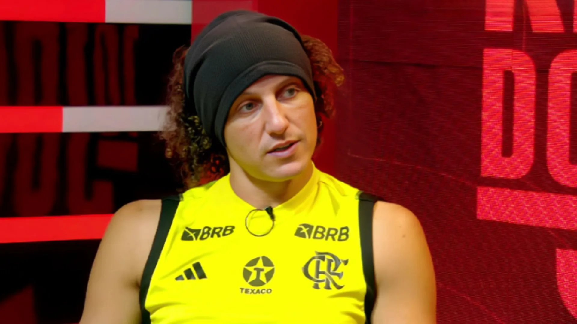 David Luiz, do Flamengo, defende técnico “atacado” no Brasil: “Muito difícil”