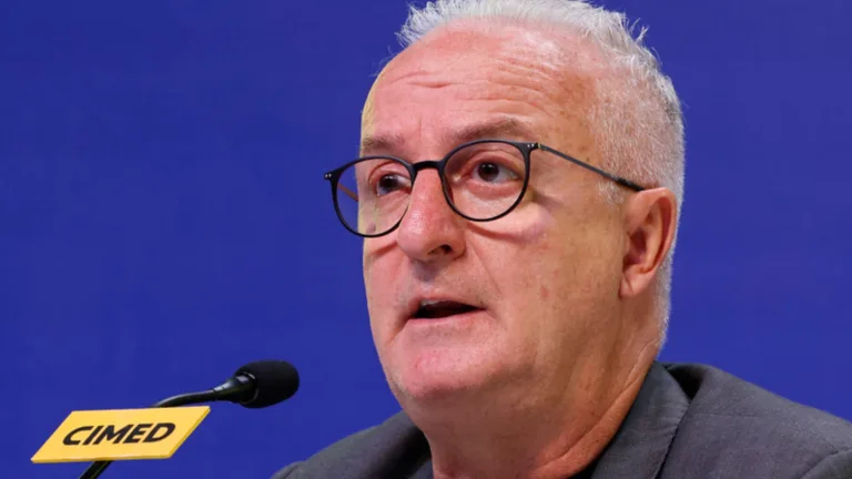 Dorival Júnior elege o melhor jogador do mundo e diz: “Injustiça”