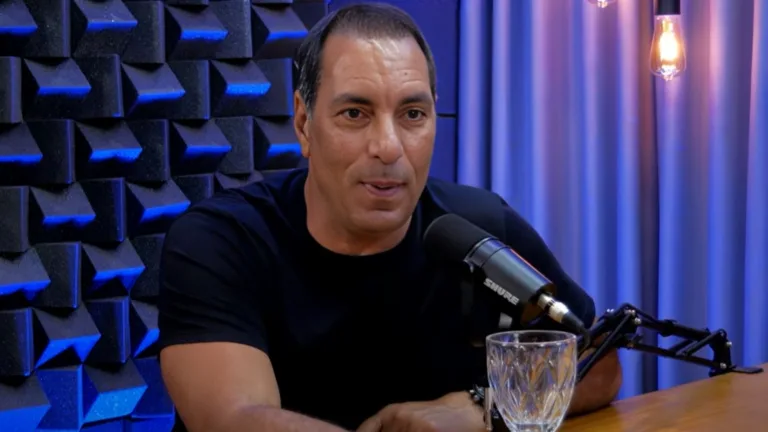 Edmundo aponta time do Brasileirão poderoso em casa: “Muito difícil”