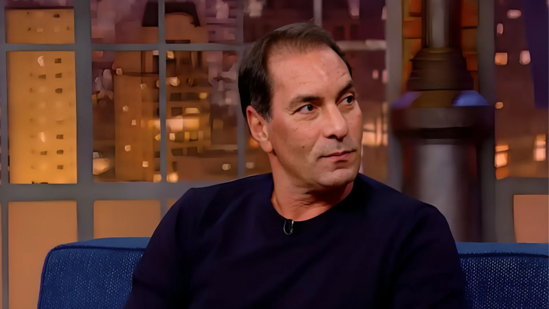 Edmundo dispara contra jogador badalado do Vasco: “Entrega pouco”