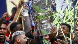 Título do Flamengo na Copa do Brasil motiva reclamação de craque argentino: “Não é suficiente”