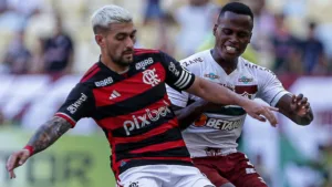 Casagrande crava time que é “pedra no sapato” do Flamengo: “Equipe aguerrida”