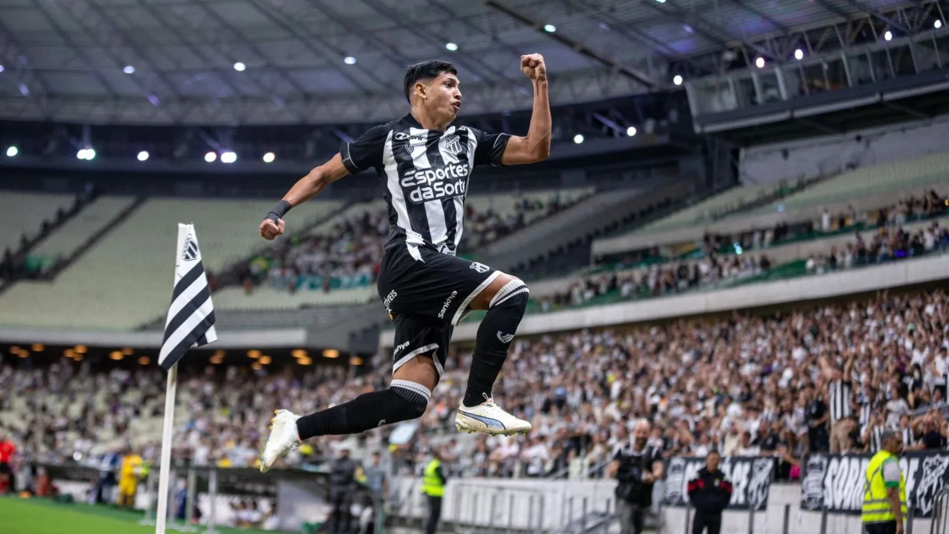 Guarani x Ceará: onde assistir à partida do Brasileirão Série B