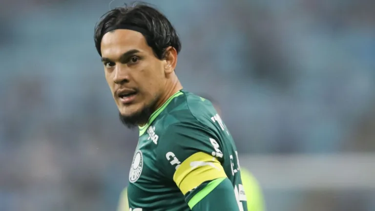 Gustavo Gómez, do Palmeiras, elege o jogador mais difícil de marcar no futebol brasileiro