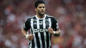 Hulk aponta “benefício” da arbitragem favorável ao Flamengo contra o Atlético-MG