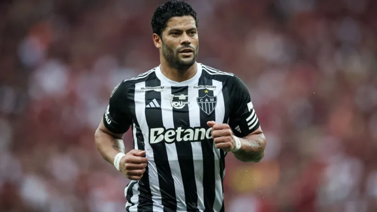 Hulk aponta “benefício” da arbitragem favorável ao Flamengo contra o Atlético-MG