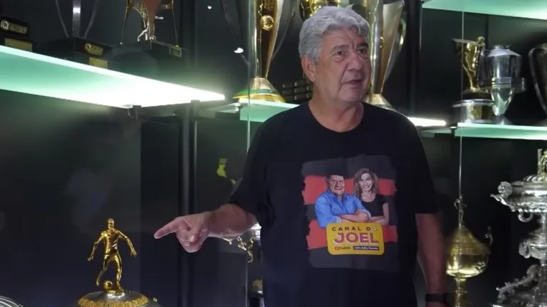 Joel Santana cobra Filipe Luís após eliminação do Flamengo na Copa do Brasil: “Não sei o que passa na cabeça”