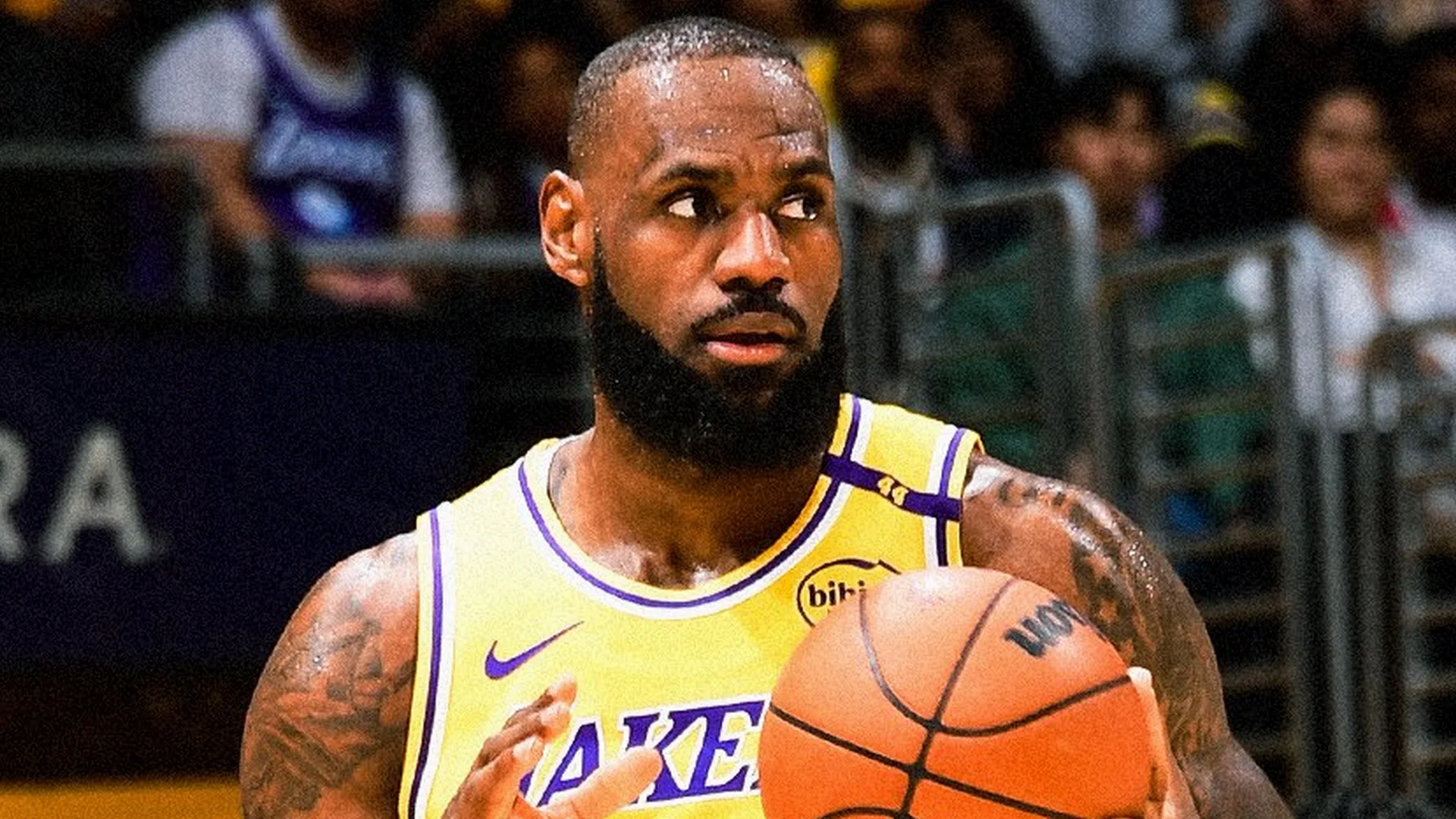 LeBron James elege os três maiores jogadores da história da NBA