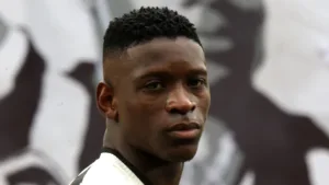 Luiz Henrique, do Botafogo, dá recado sobre briga pelo Brasileirão