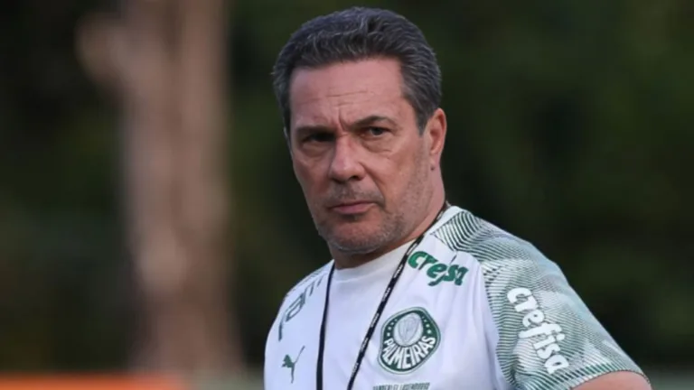 Luxemburgo indica técnico “passivo” na seleção brasileira: “Não dá”