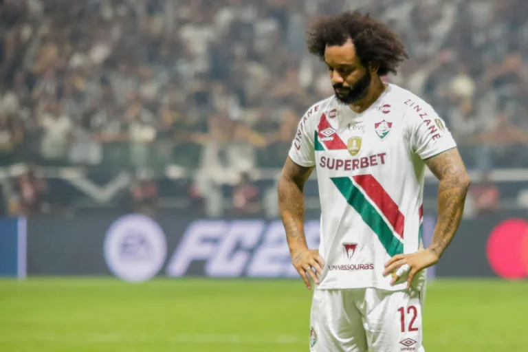Marcelo, ex-Fluminense, é detonado por Baldasso: “Laranja podre”
