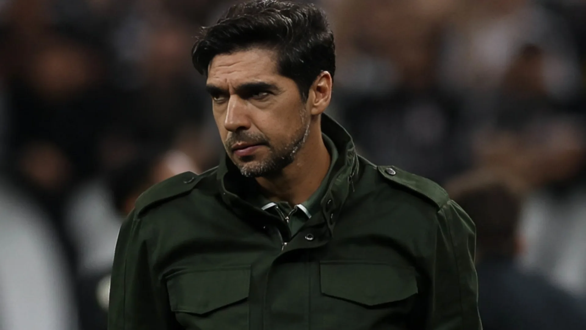 Torcida do Palmeiras monta lista de dispensas para 2025; veja nomes