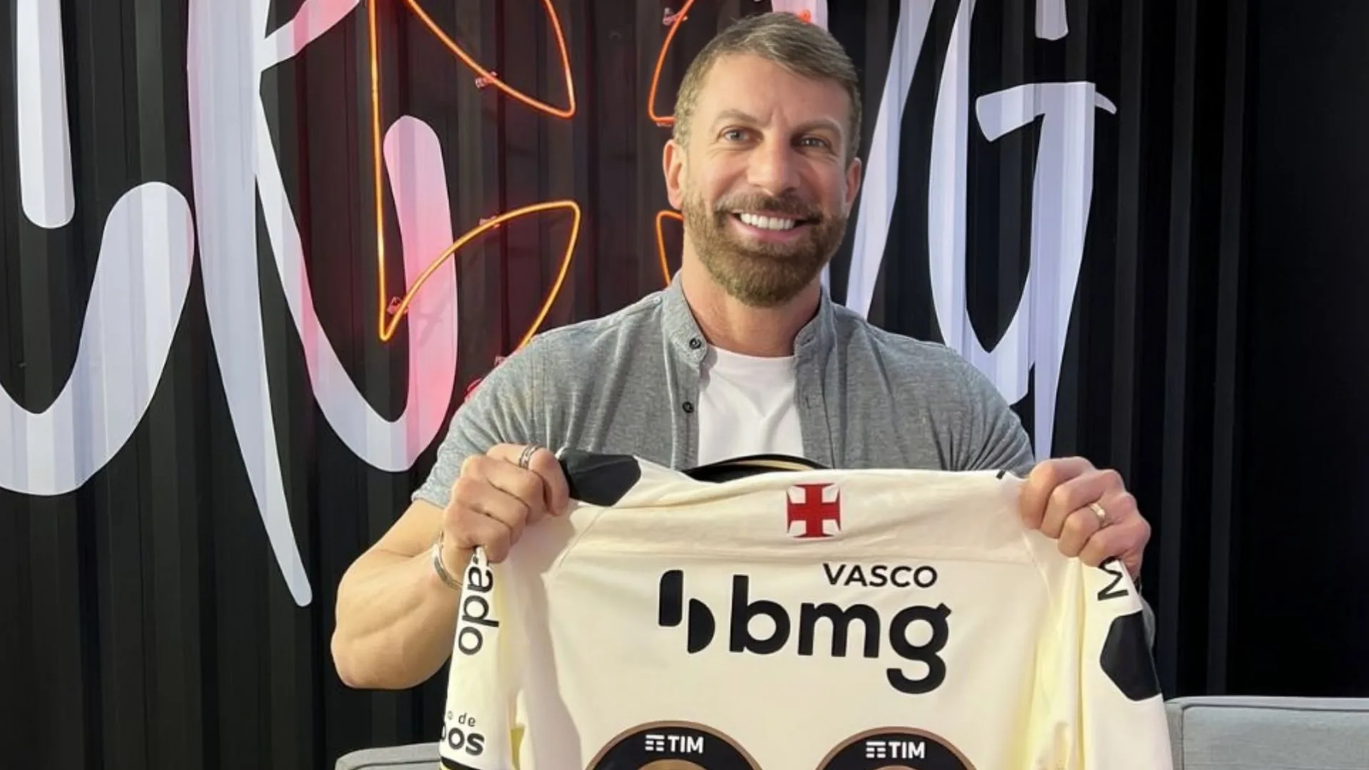 Vasco já prepara “barca” de jogadores no fim de 2024; veja quem sai