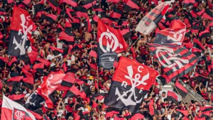 Pesquisa aponta maior torcida do futebol brasileiro; veja top-10