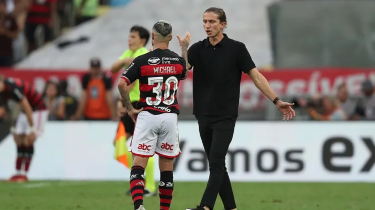 Petkovic detona atitude inesperada do Flamengo com Filipe Luís: “Muito injusto”