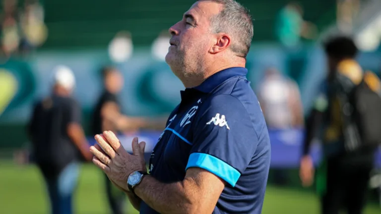 Pintado, ex-SPFC, lista quatro torcidas de alta cobrança no Brasil: “Não é fácil”