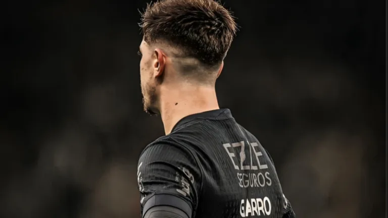 Torcedores do Corinthians mandam recado para Garro após eliminação na Sul-Americana