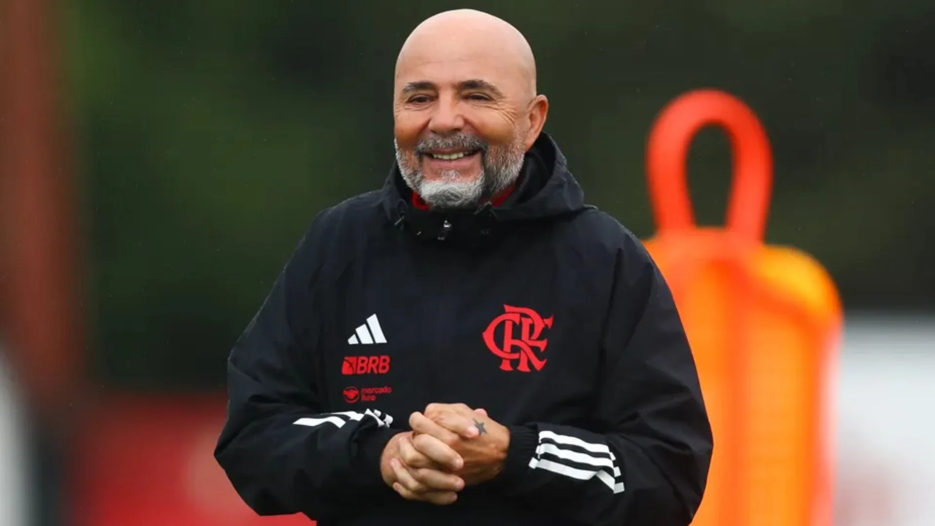 Sampaoli quer tirar dois jogadores do Flamengo; veja os nomes