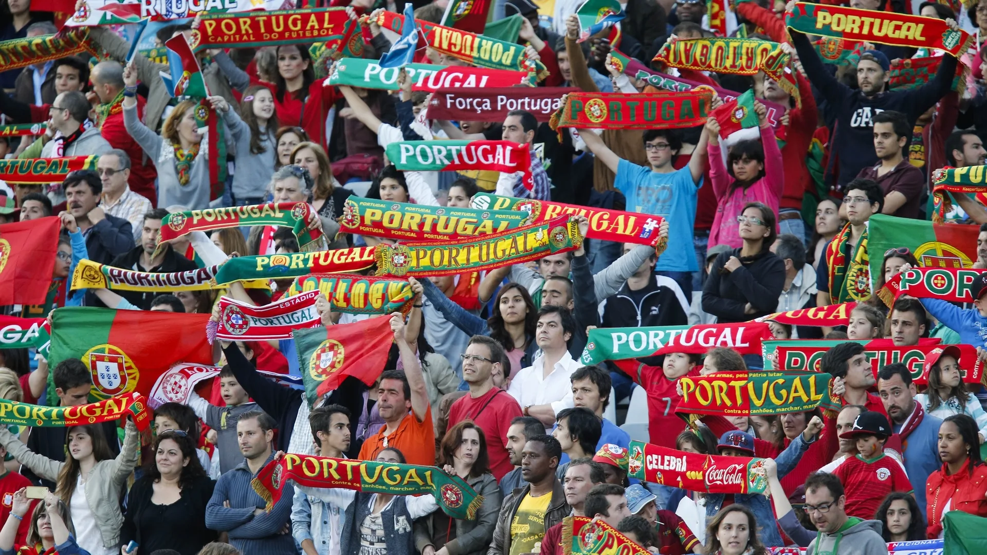 Torcedor escolhe os melhores das seleções brasileira e portuguesa