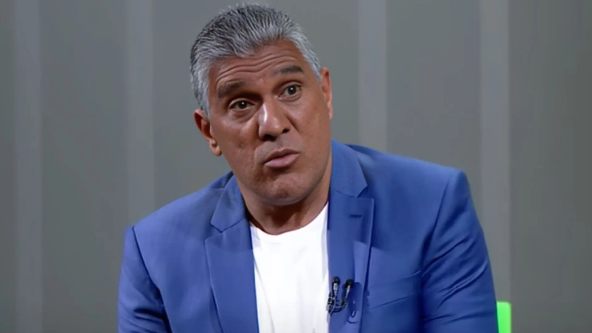 Silas destaca técnico ‘único’ no futebol brasileiro: “Tiro o chapéu”