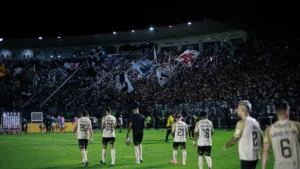 Vasco hoje: veja a provável escalação contra o Botafogo pelo Brasileirão Série A