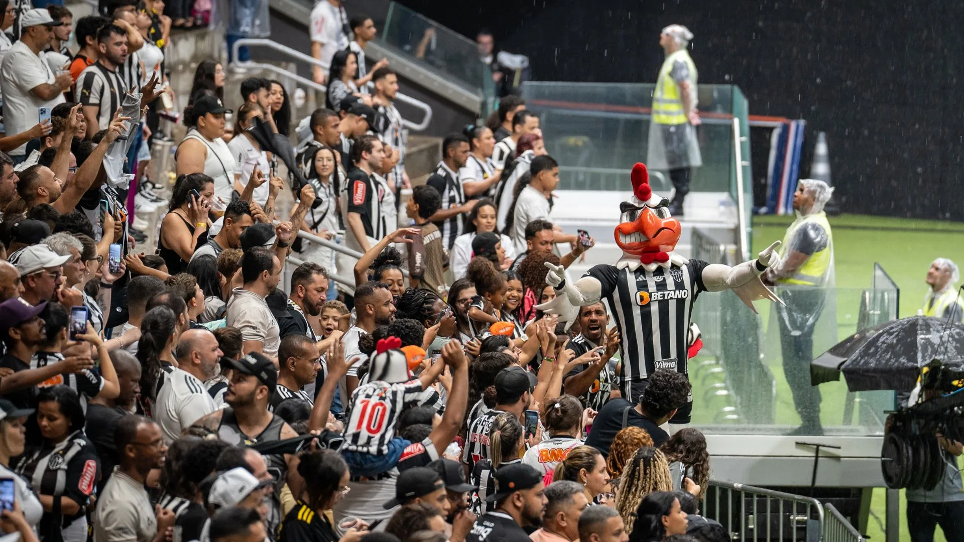 Torcedores do Atlético-MG elegem os três maiores times do Brasil