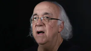 Tostão manda recado ao Atlético-MG antes da final com o Flamengo