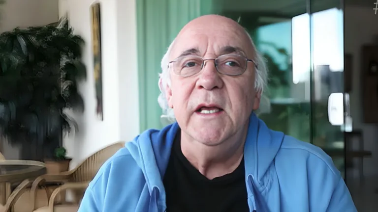 Tostão elege meio-campista brasileiro acima da média: “Marca e constrói”