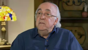 Tostão elege goleiro brilhante do Brasil hoje: “Novamente”